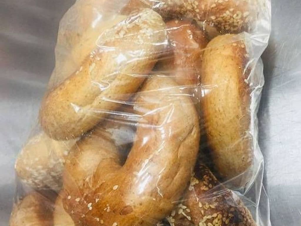 Day old Bagels (Bag of 13)
