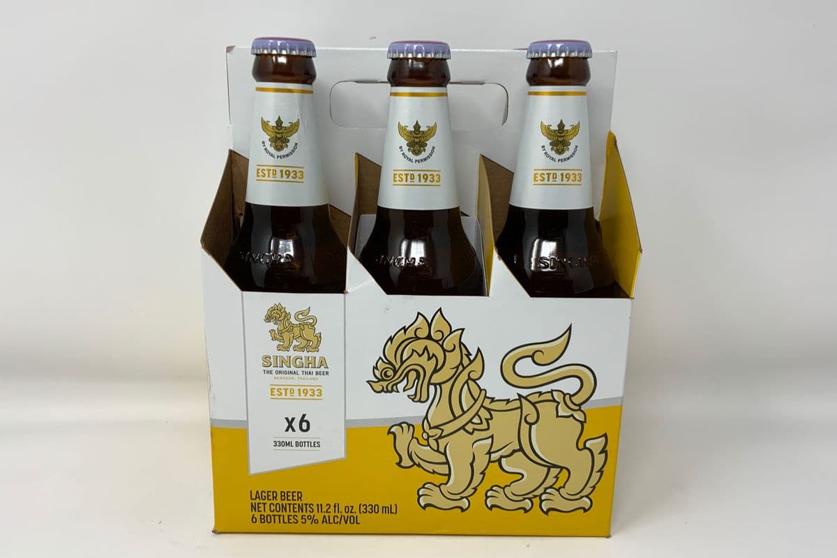 SINGHA (6 x 330ml Bottle)