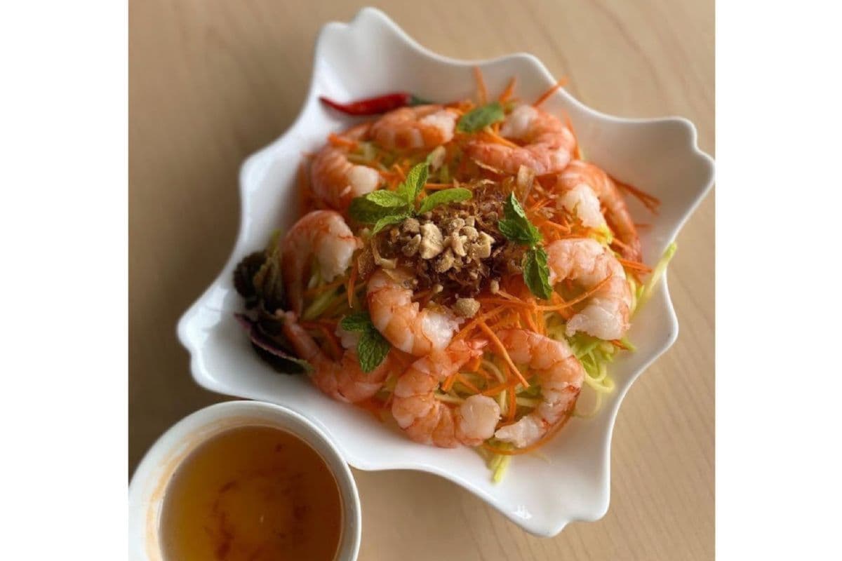 A17.Green papaya salad on prawns-蝦木瓜沙律-Gỏi đu đủ TÔM