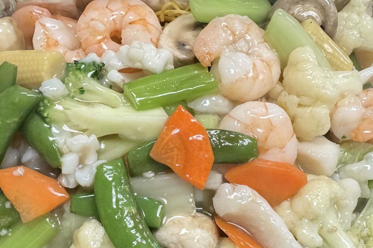 Seafood Chow Mein 海鲜炒面(脆)
