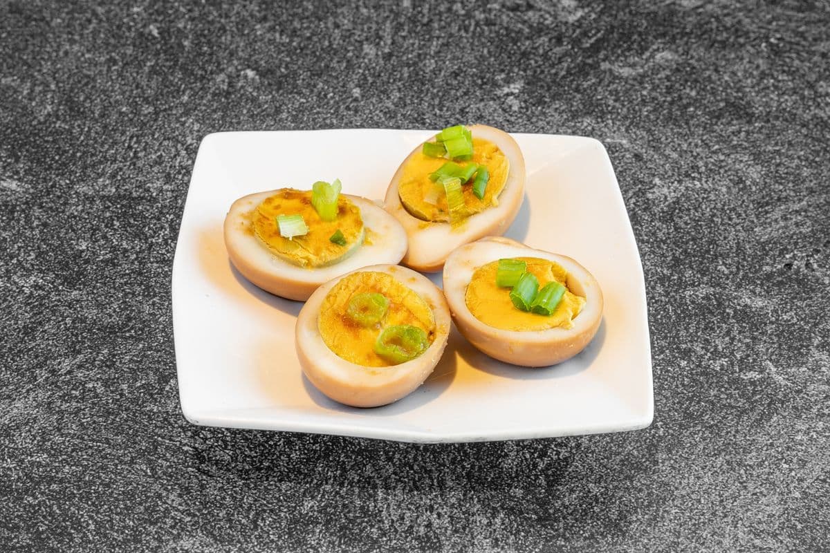 E5. Marinated Eggs (2 pcs)