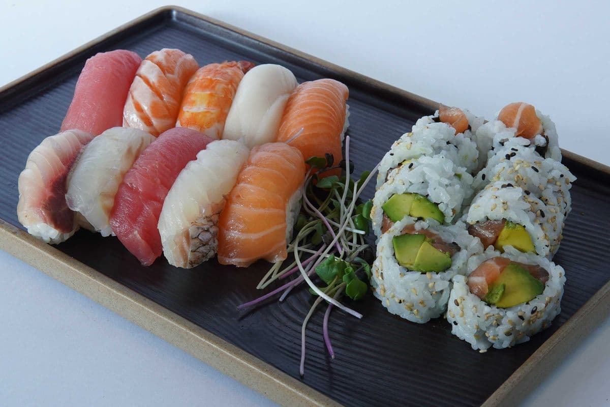 SUSHI SET MEDIUM