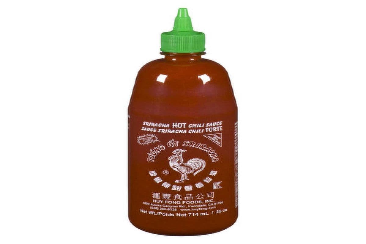 Uni Eagle Sriracha - Hot Chilli Sauce 740ml (740 ml)