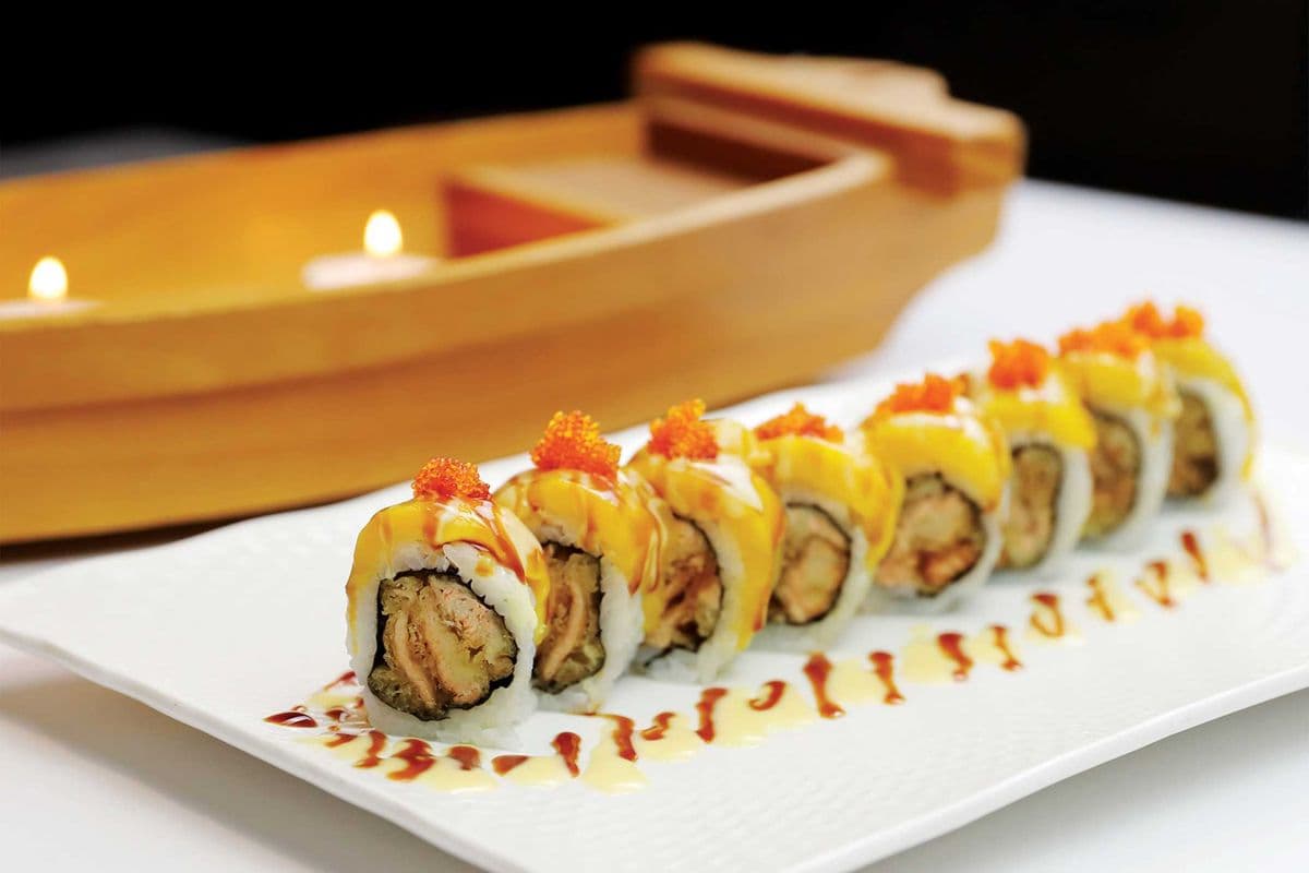 Crispy Mango Roll (8pcs)