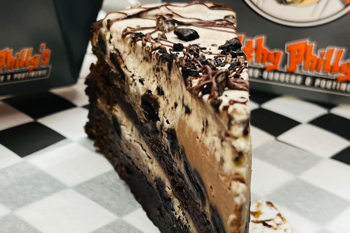 Cookies 'N Cream Cake