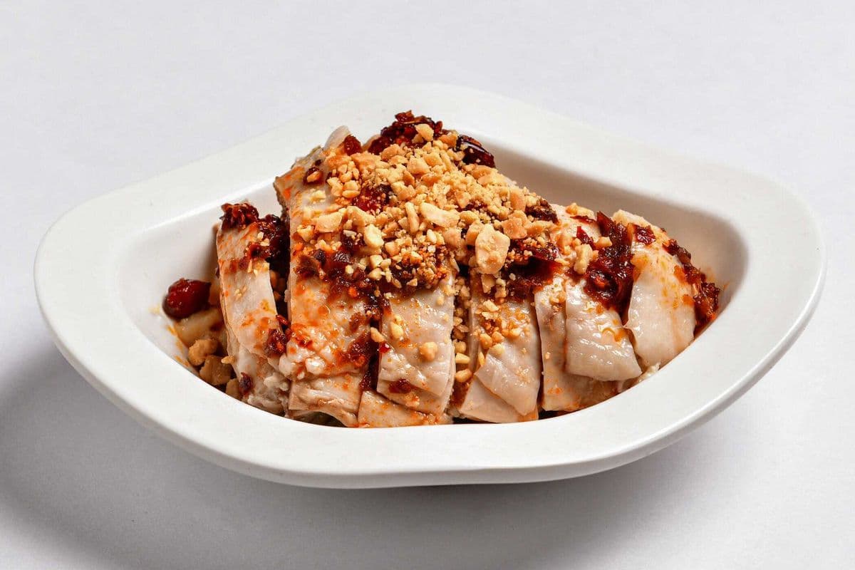 A4. Mouthwatering Chicken 口水雞