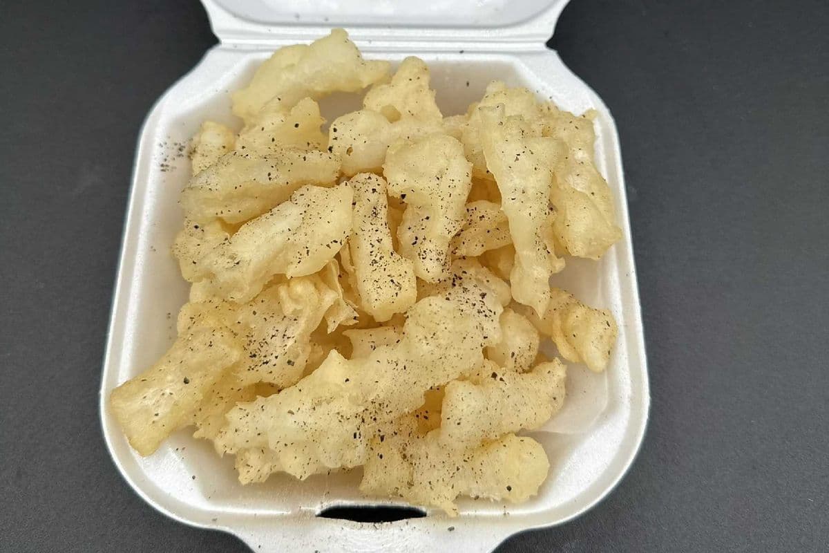 145 Black Pepper Calamari
