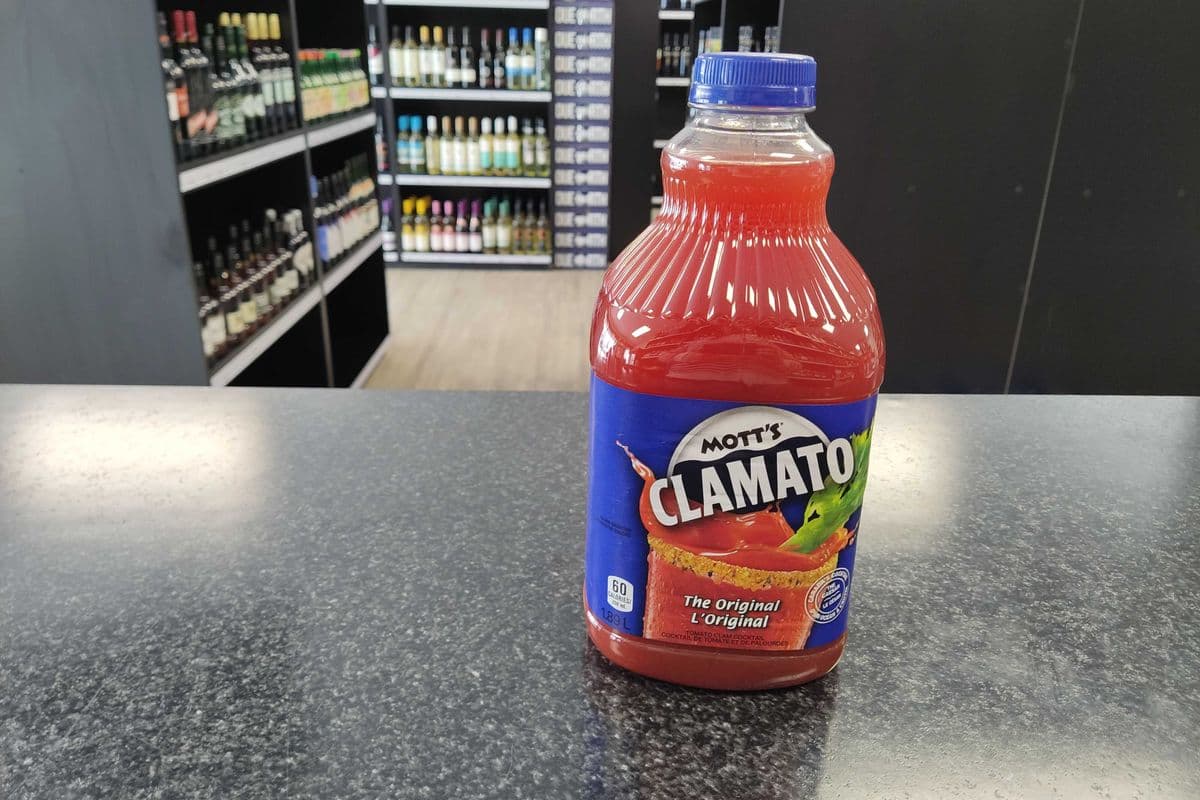 Mott's Clamato - Original (1 x 1.89L Bottle)