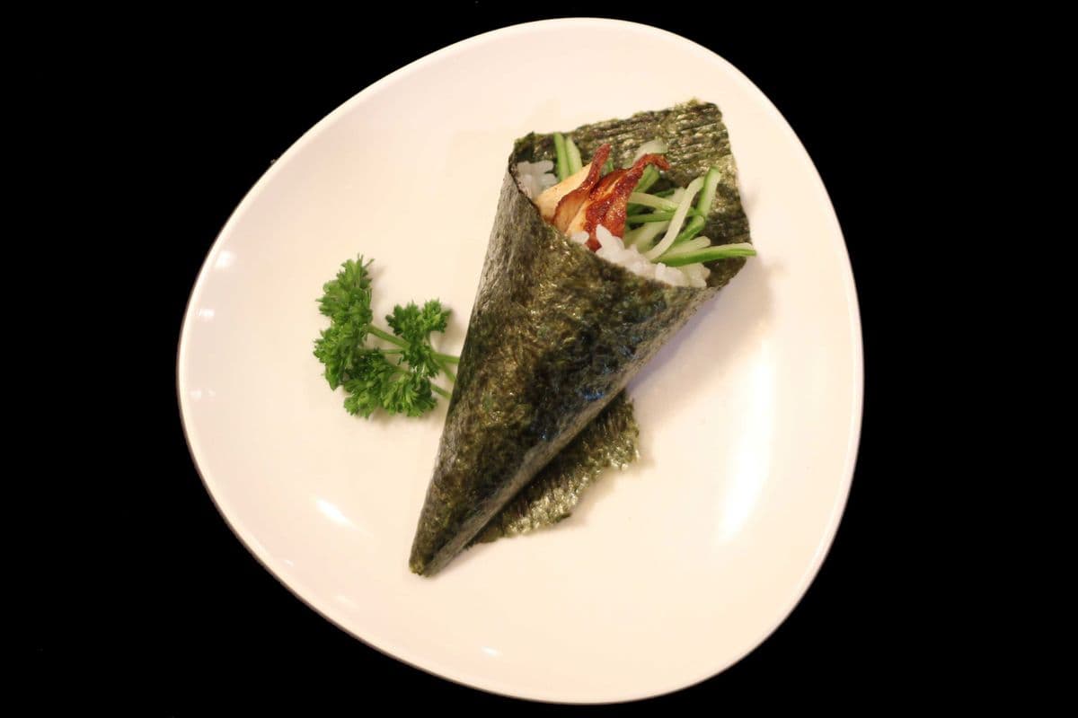 6. Unagi Hand Roll (1 pc)