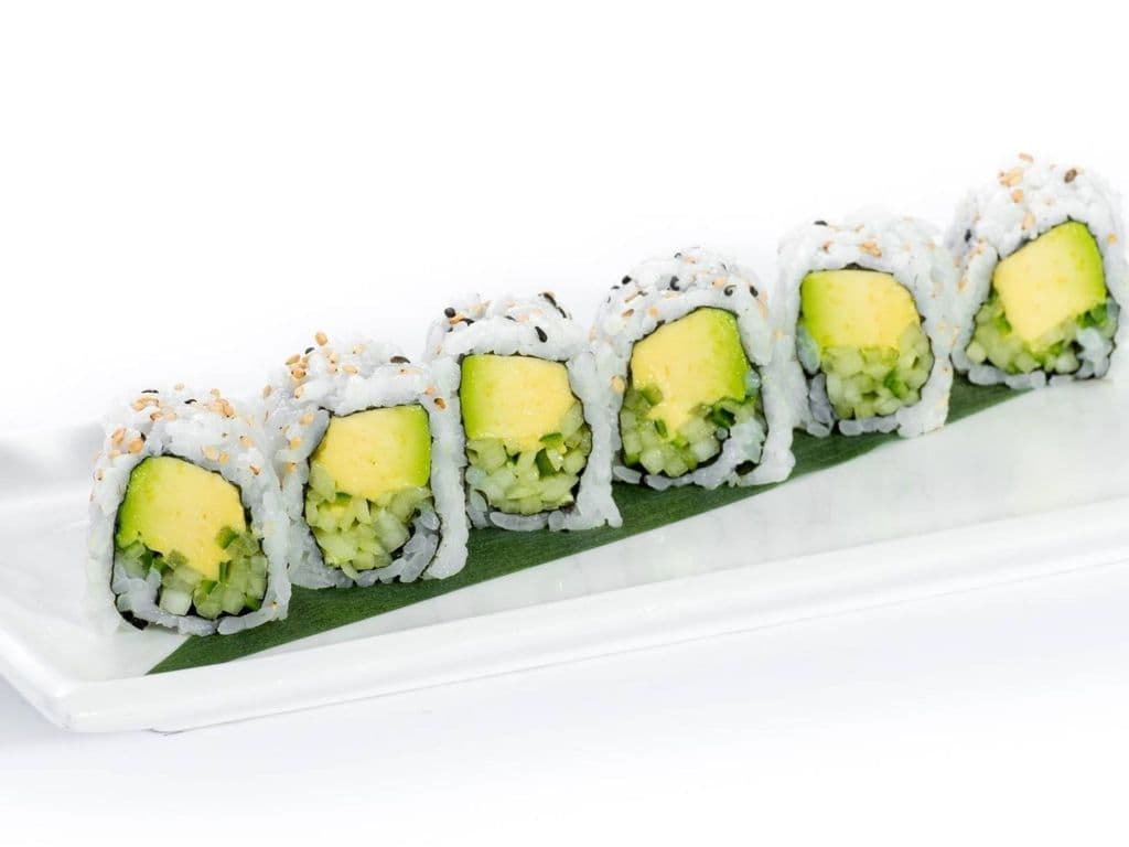 VM06 Avocado Cucumber Roll (6 pcs)