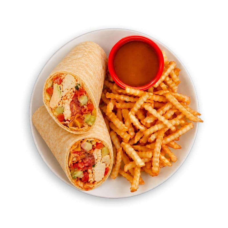 Repas wrap épicée Takis (Grand) / Takis Spicy Wrap Meal (Large)
