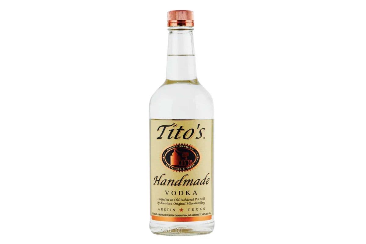 Tito's Handmade Vodka (1 x 750 ml)