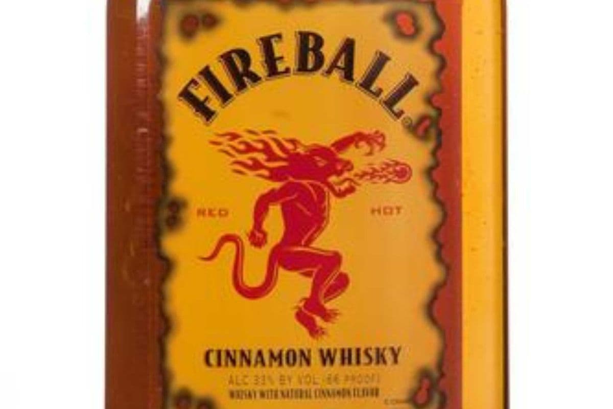 Fireball (1 x 750 ml Bottle)