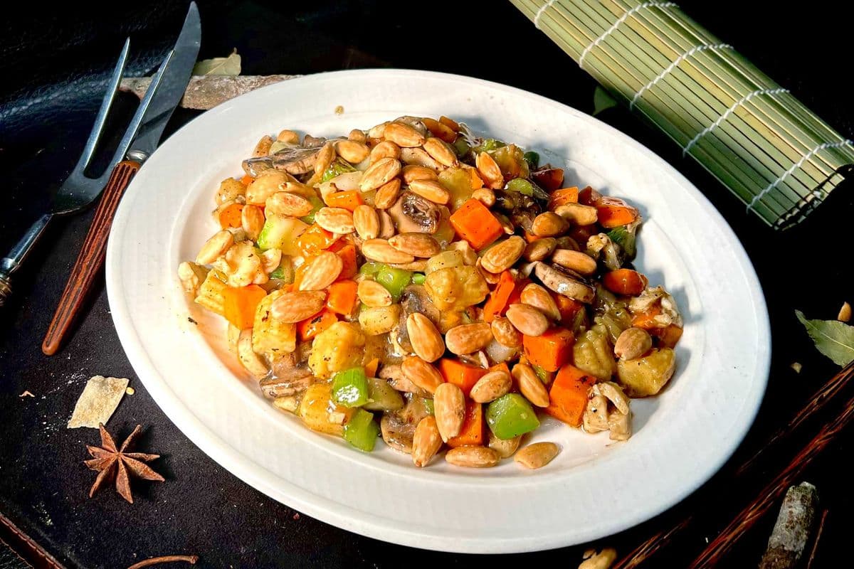 Almond Diced Chicken