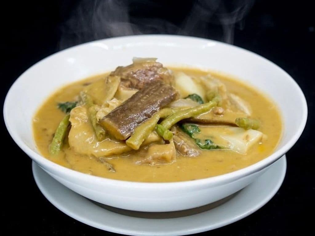 Beef Kare-Kare