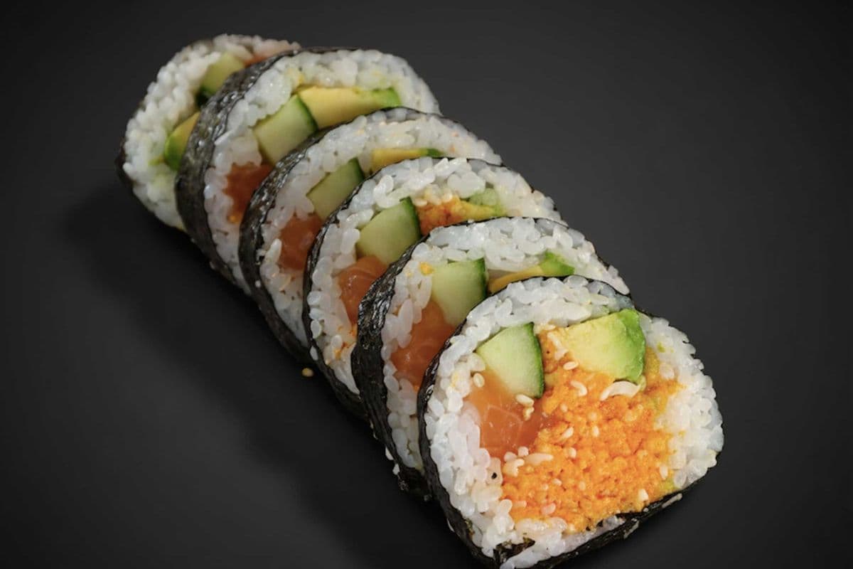 Crunch Salmon Roll (10 pieces)