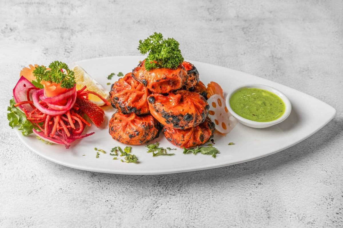 Tandoori Veg Momo (8 pcs)