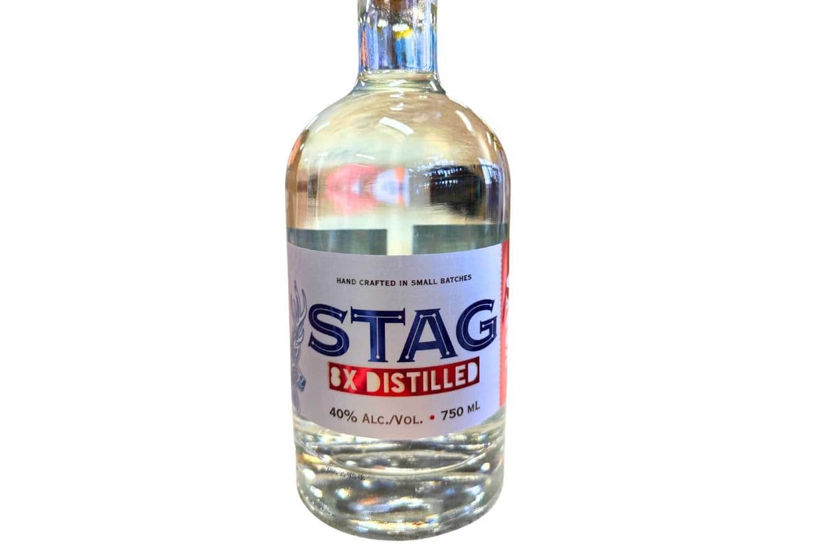 STAG VODKA 750 ML (1 x 750 ML)