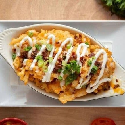 Loaded Waffle Fries / Frites gaufrées garnies