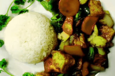 64. Stir-Fried Vegetables and Tofu on Steamed Rice