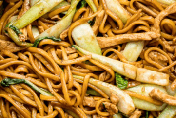 Chicken Shanghai Noodles 鸡上粗