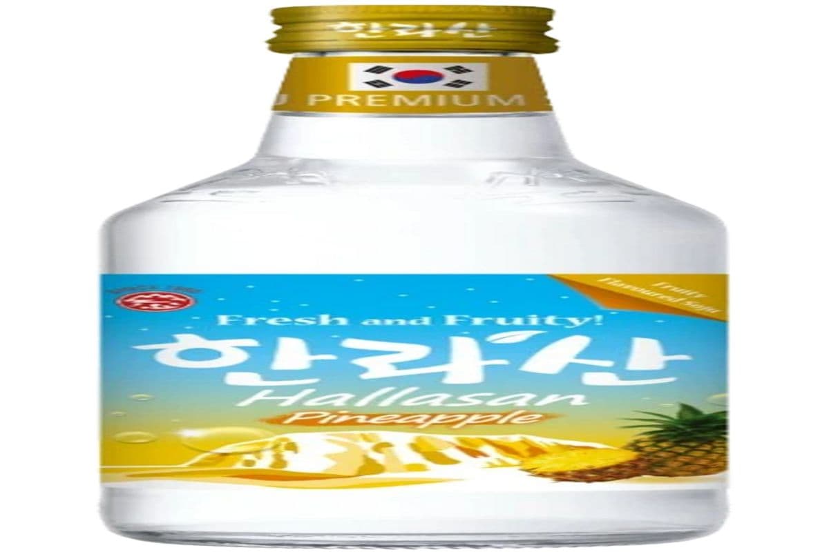 Hallasan Pineapple Soju (1 x 375 mL)