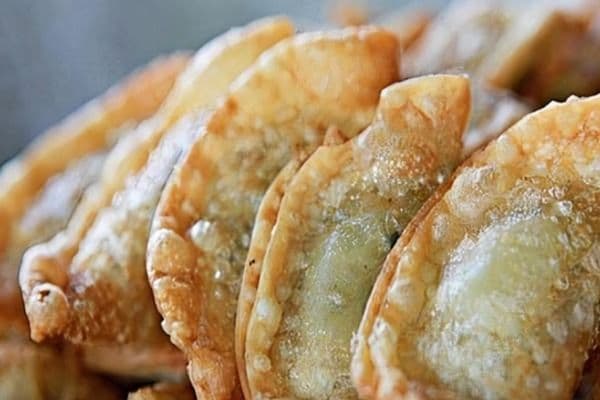 37. Dumplings frits / Deep-Fried Dumplings