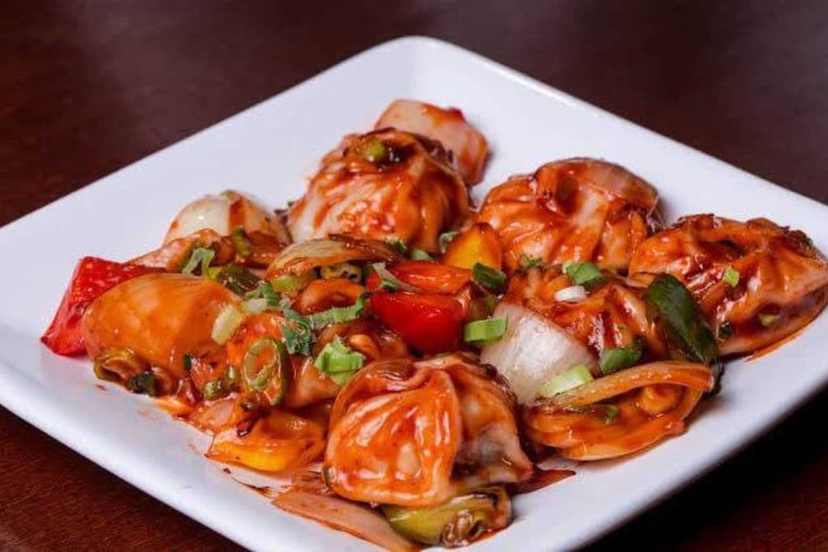 Chili Momo (10 pcs) Buy 1 Get 1 free