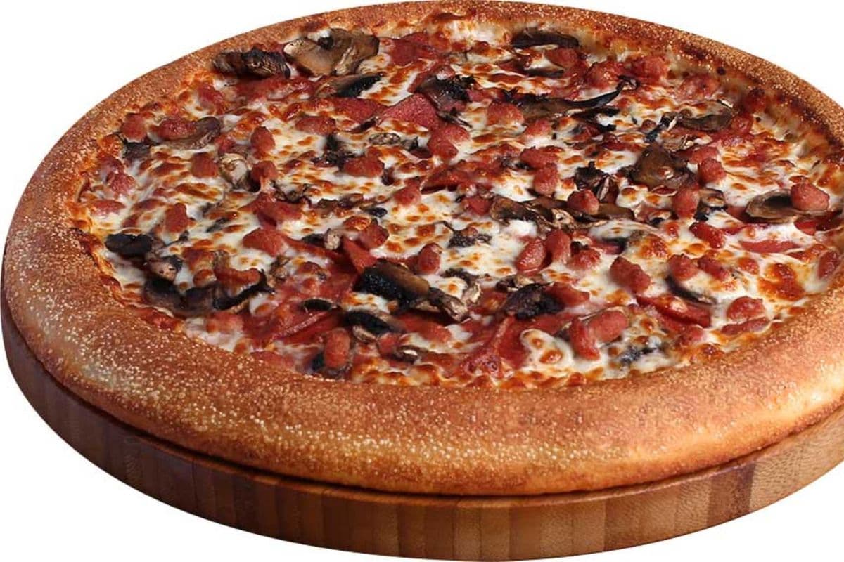 8" Canadian (First Pizza)