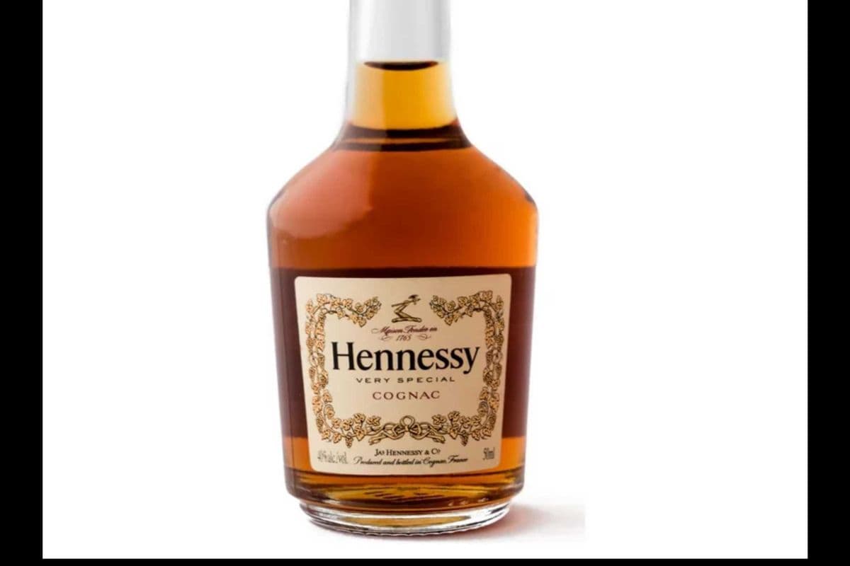 HENNESSY V.S. (1 x 50ML) (1 x 50 ML )