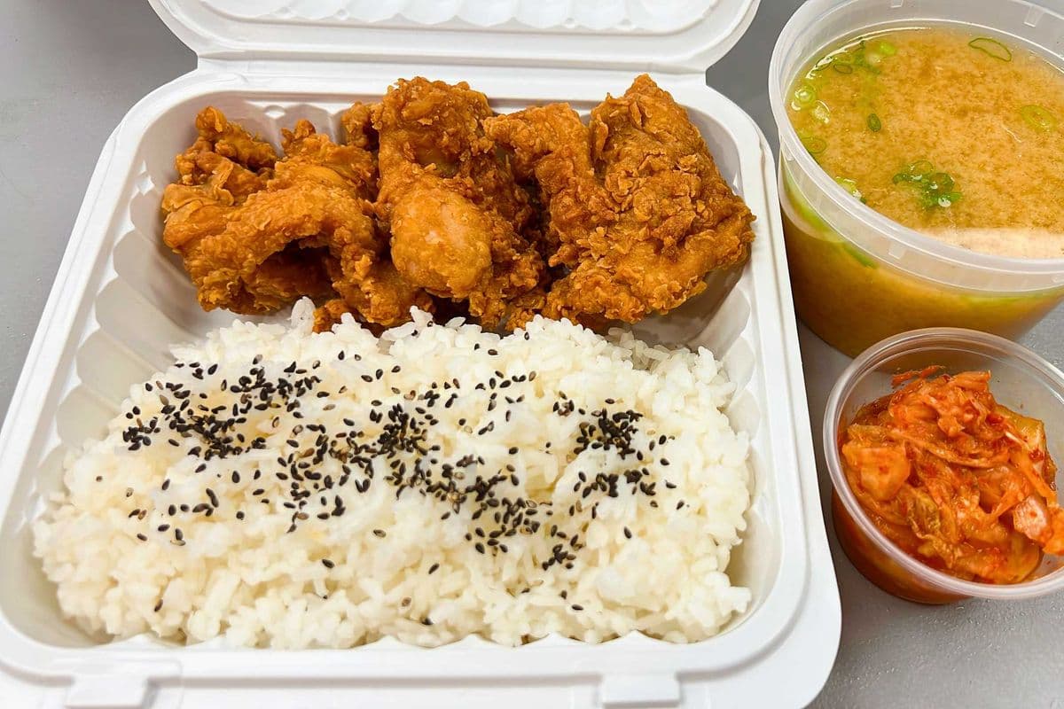 Fried Chicken Teishoku (Set Meal)