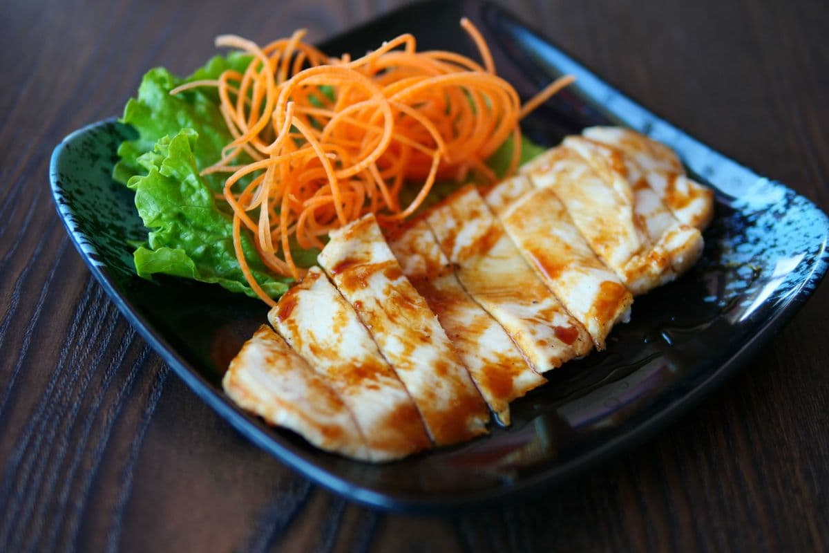 T01. Poulet (2 morceaux) / T01. Chicken