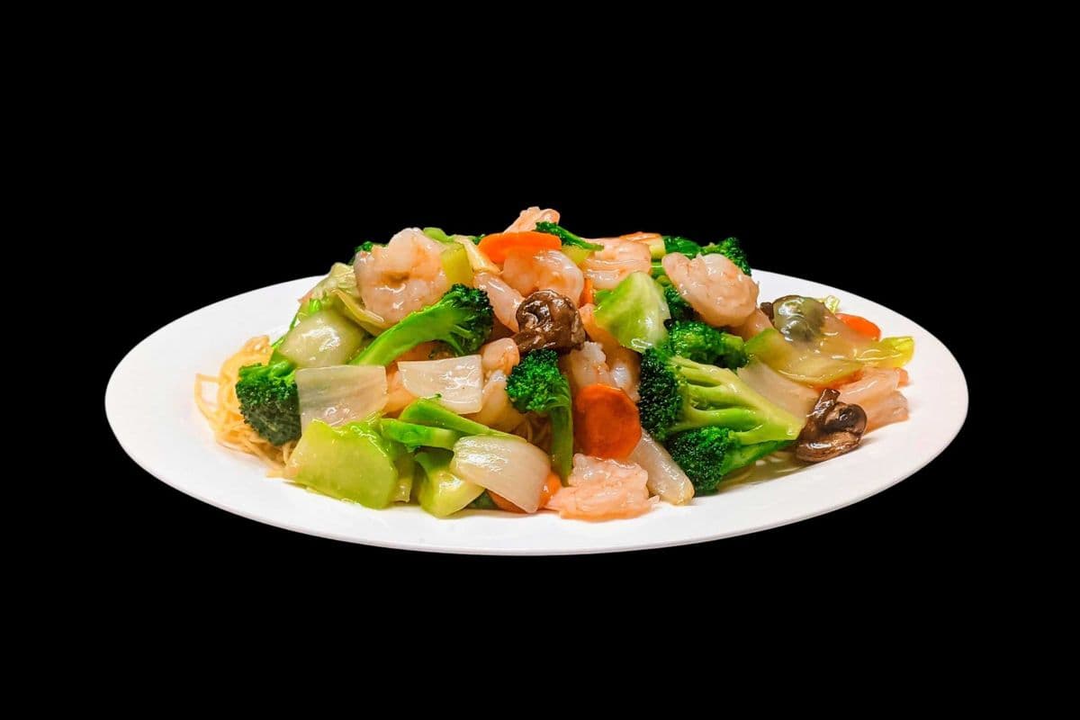 132. Special Fresh Shrimp Chow Mein
