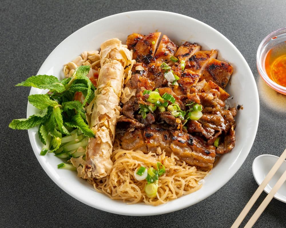 417. Vermicelli with Grilled Pork and Grilled Chicken and Grilled Sausage and Shredded Pork Skin and Spring Roll
