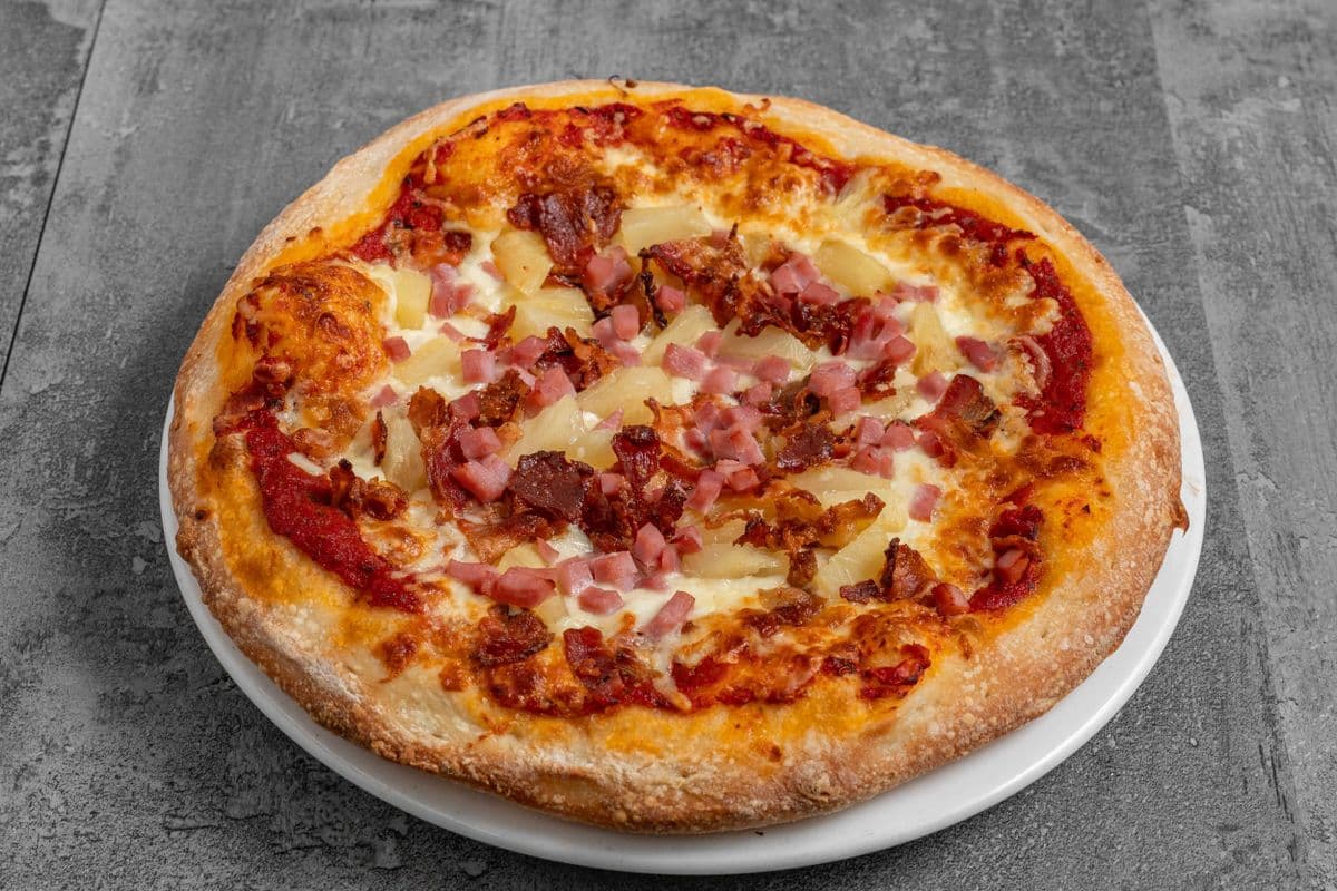 Hawaiian Pizza