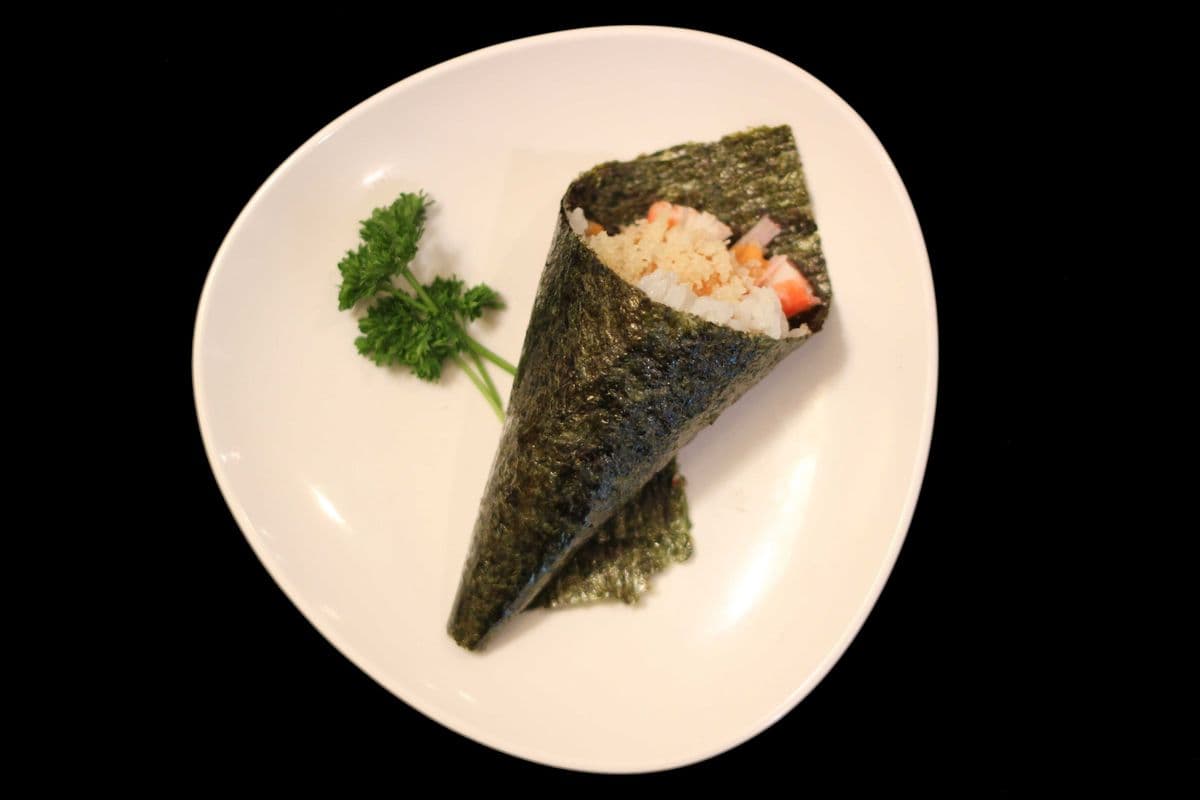4. Spicy Crab Hand Roll (1 pc)