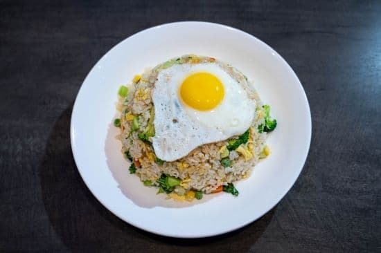 Vegetable Egg Fried Rice / 素食蛋炒飯