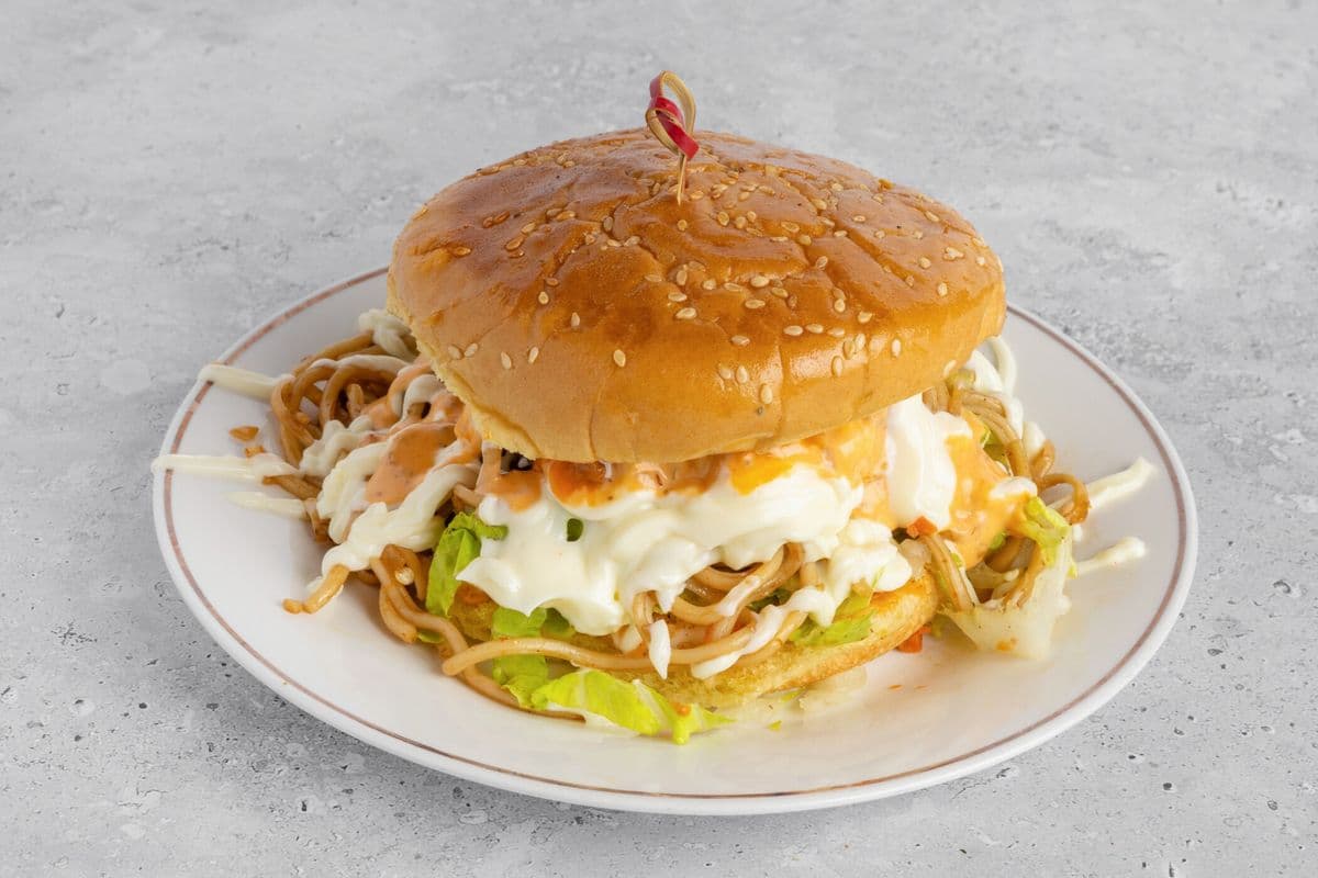 Noodle veg Burger with aloo tikki