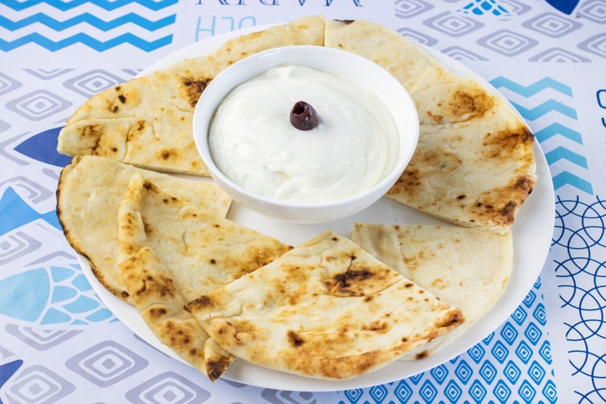 Tzatziki Dip with Pita