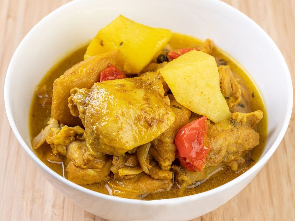 Large Curry Chicken Only