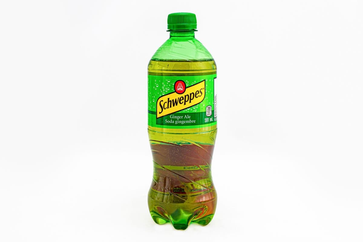 SCHWEPPES GINGERALE (591 ml)