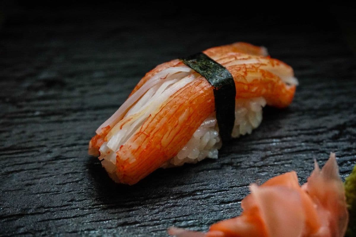 Torched Kani Sushi (2pcs)