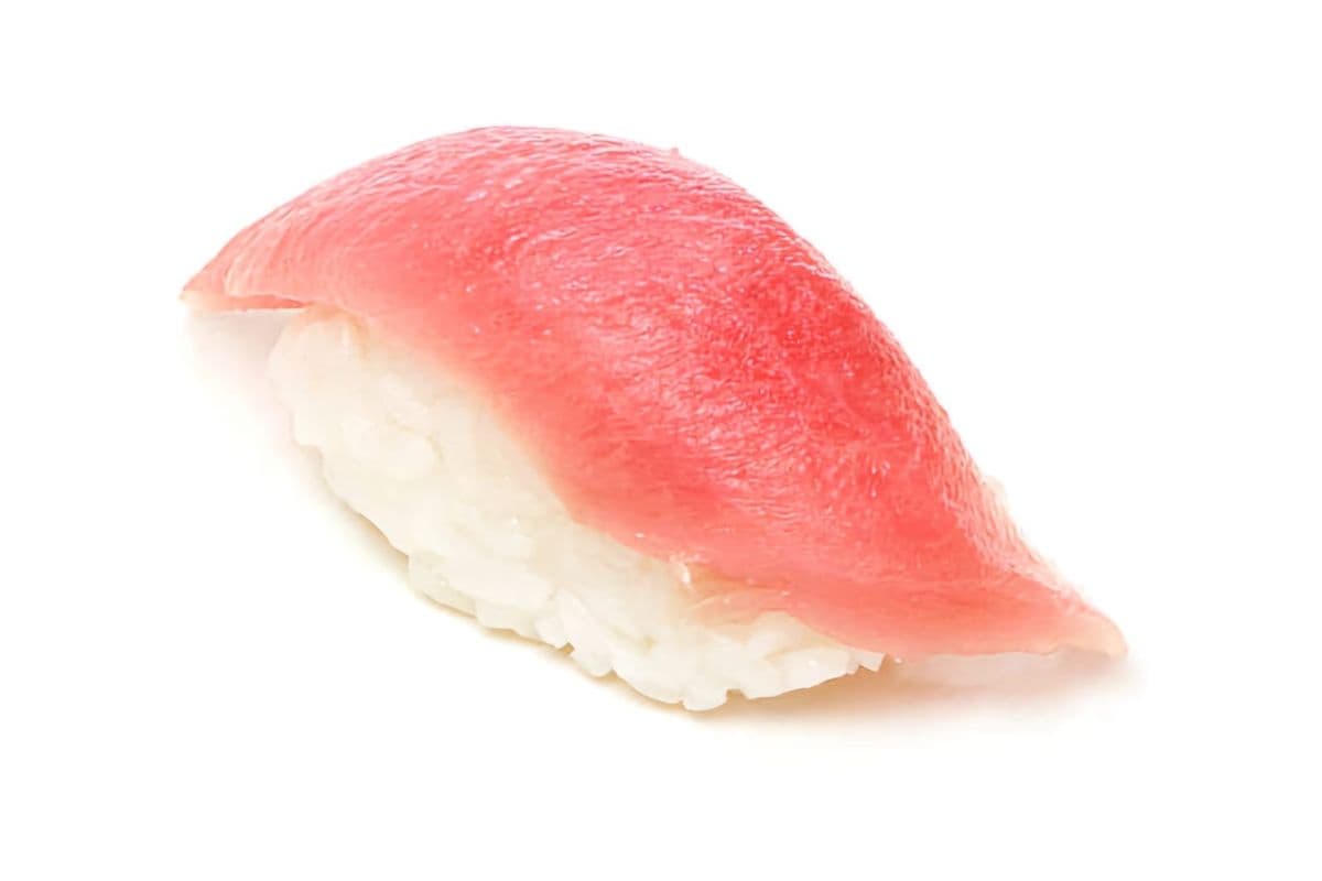 Tuna Nigiri (1 pc)