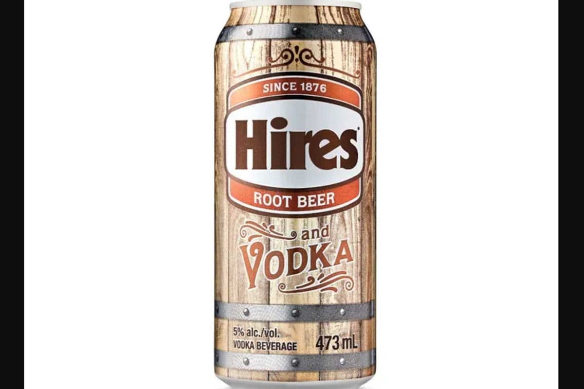 Hires Root Beer and Vodka (1 x 473ml)