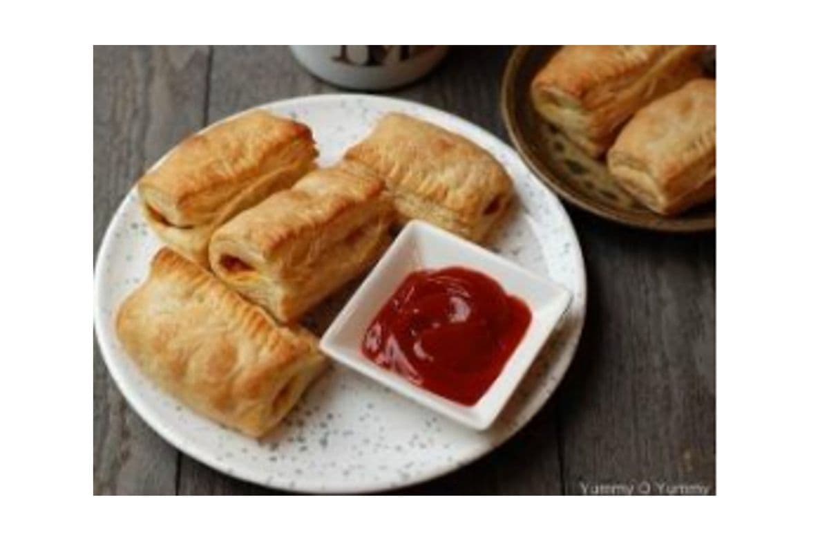 Paneer Puff Patty (1 pc)