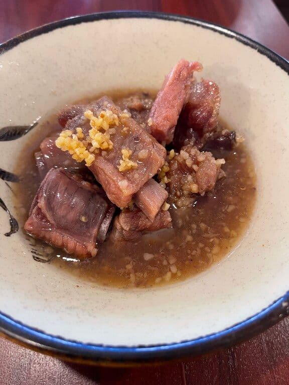 C9. Spare ribs à l'ail (sucre) / C9. Garlic Spare Ribs (Sweet)