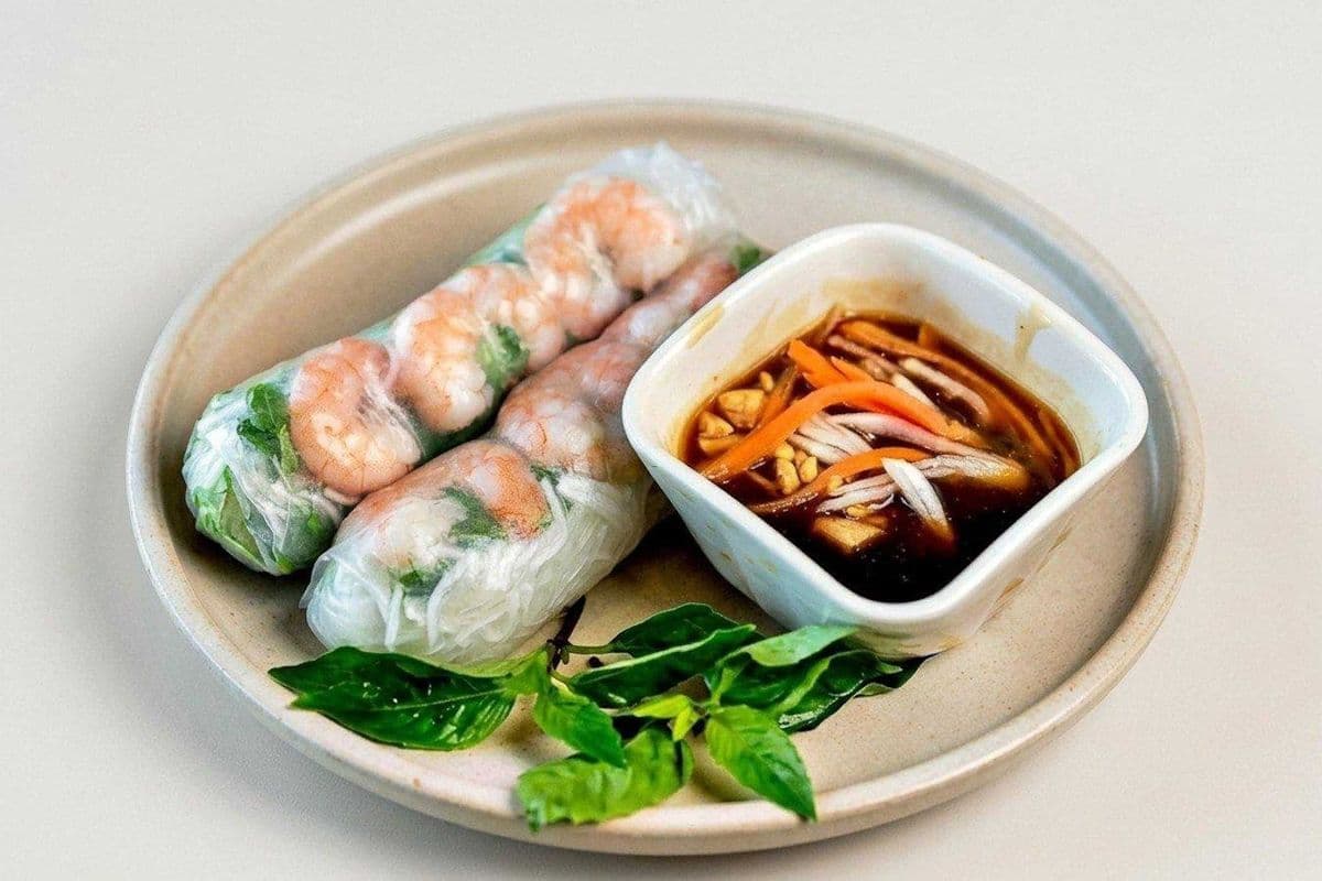 29. Goi Cuon (2 pcs)