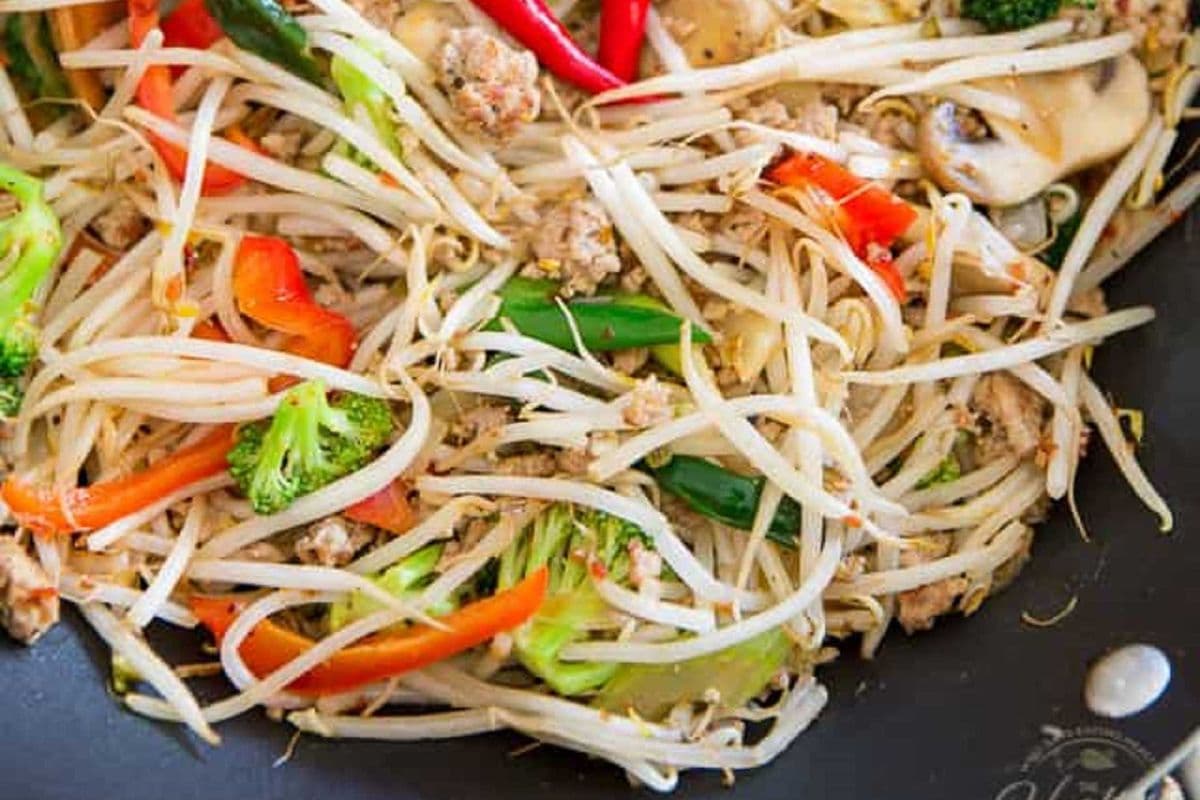 15. Chicken and Mushroom Chop Suey