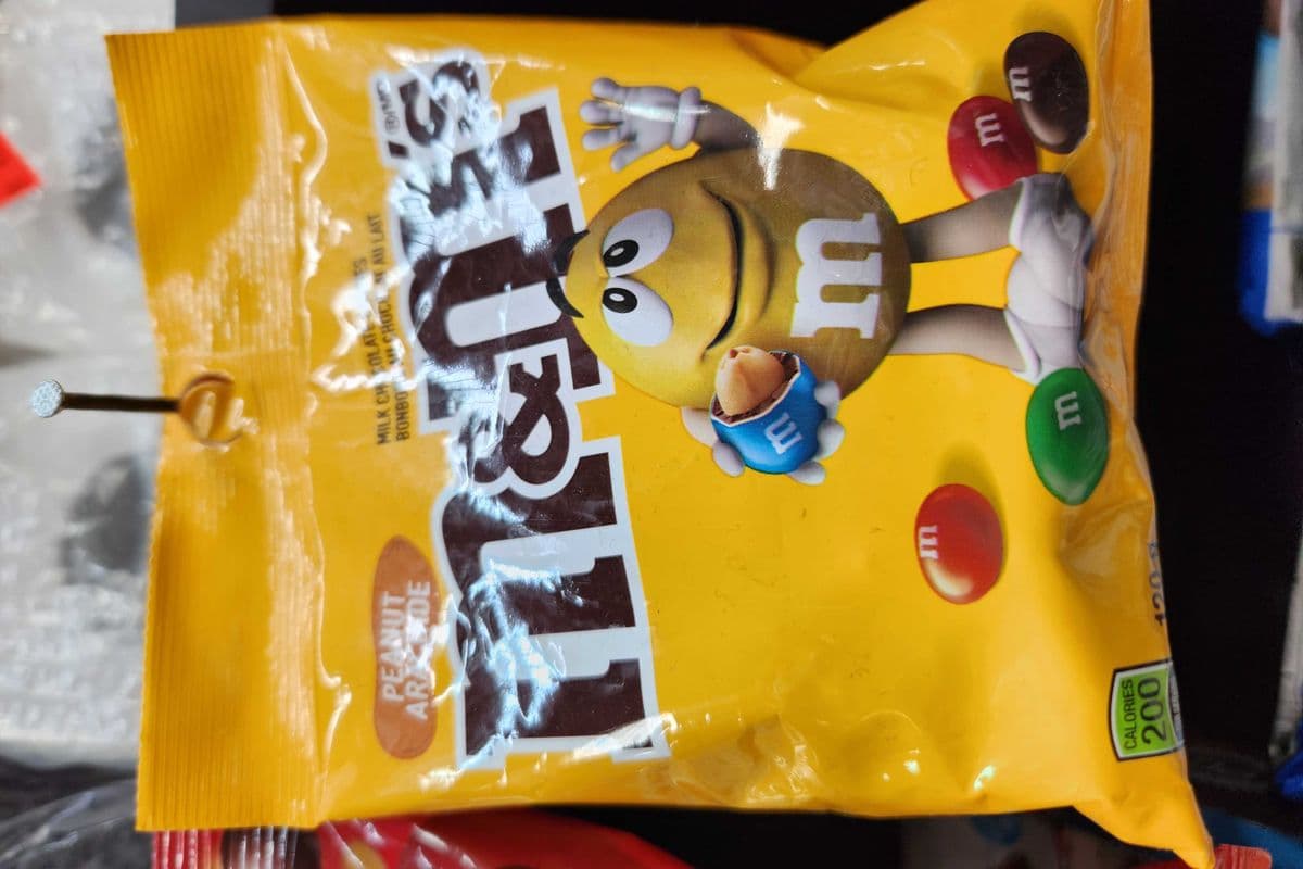 M&M chocolat cacahuète (120 g) / M&M Chocolate and Peanuts (120 g)
