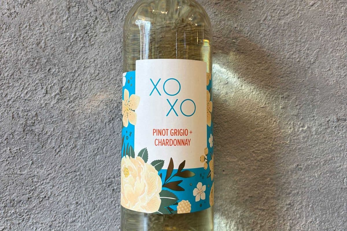 XOXO - PINOT GRIGIO/CHARDONNAY (1 x 750ML)